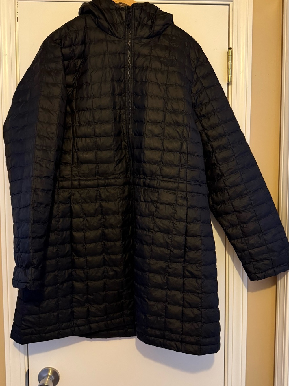 North face Women’s Lightweight Quilted Hooded Coat - Black